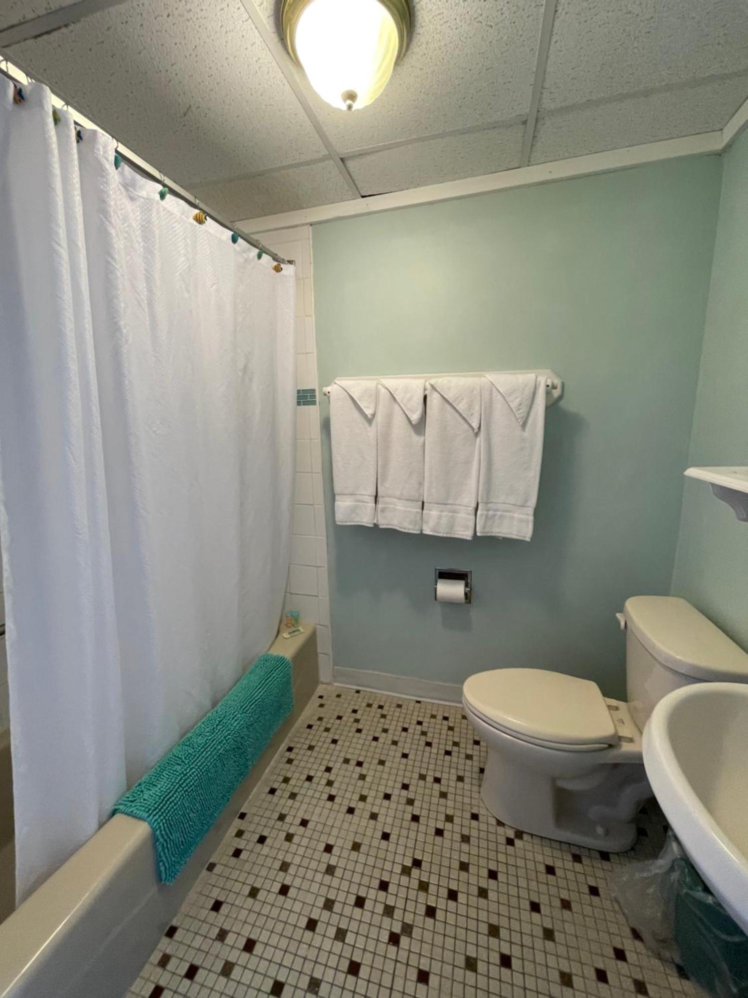 Barcelona Motel 威尔伍德克拉斯特 客房 照片