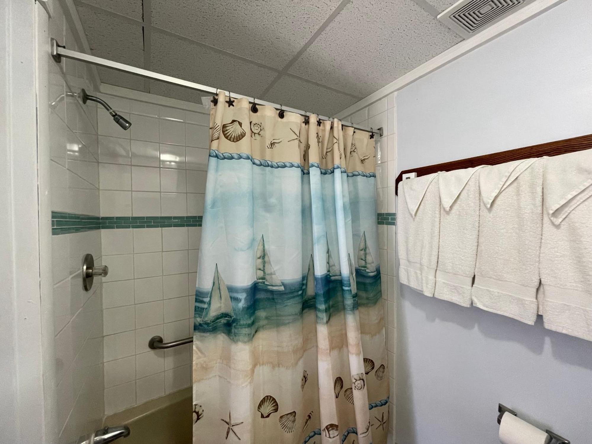 Barcelona Motel 威尔伍德克拉斯特 客房 照片